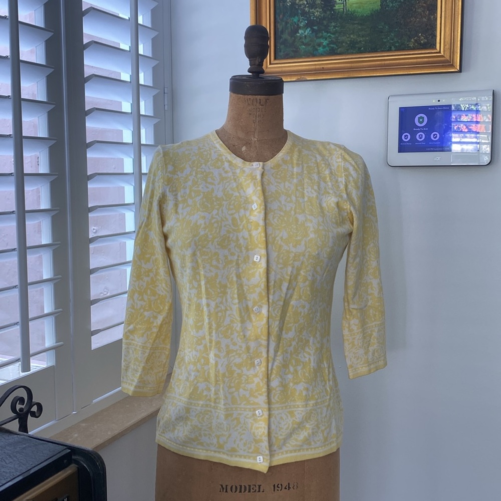 Yellow flowers Cardigan